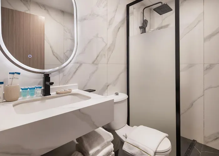 Regency Inn Superior Twin